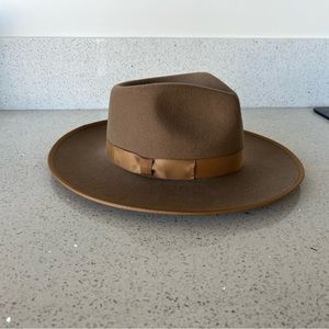 Gigi Pip Monroe Rancher